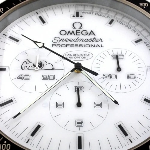 Omega Wall Clock Snoopy Speedmaster – White Dial 40cm Edition | Xclocks - Image 4